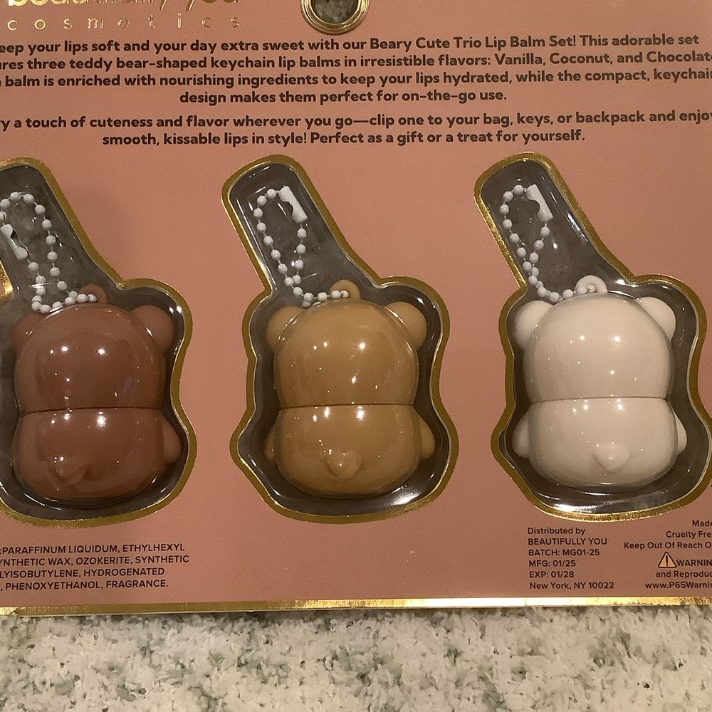 Beary Cute Flavored Lip Balm Trio Bear Keychains Set NWT 3x .24 oz - Picture 12 of 16